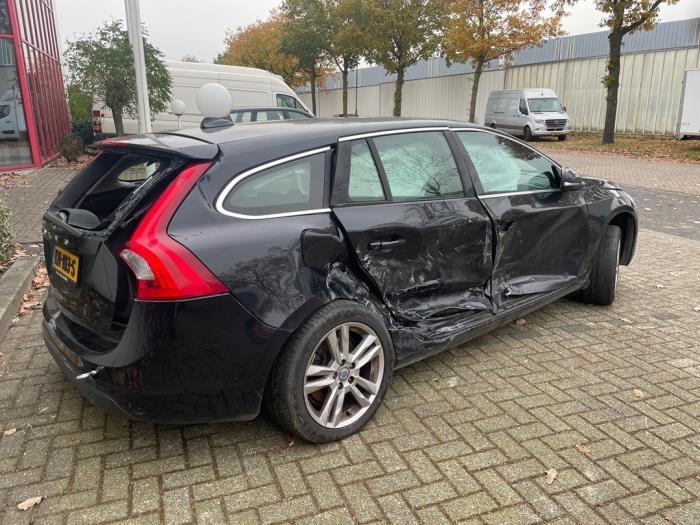 Gebrauchte Auspuff Enddämpfer Volvo V60 I (FW/GW) 1.6 DRIVe Preis € 175,00 Margenregelung angeboten von Autodemontage van de Laar