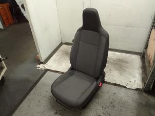 Used Seat, right Volkswagen Up! (121) 1.0 12V 60 Price € 135,00 Margin scheme offered by Autodemontage van de Laar