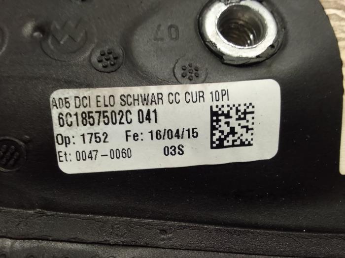 Rétroviseur droit d'un Volkswagen Polo V (6R) 1.4 TDI DPF BlueMotion technology 2015