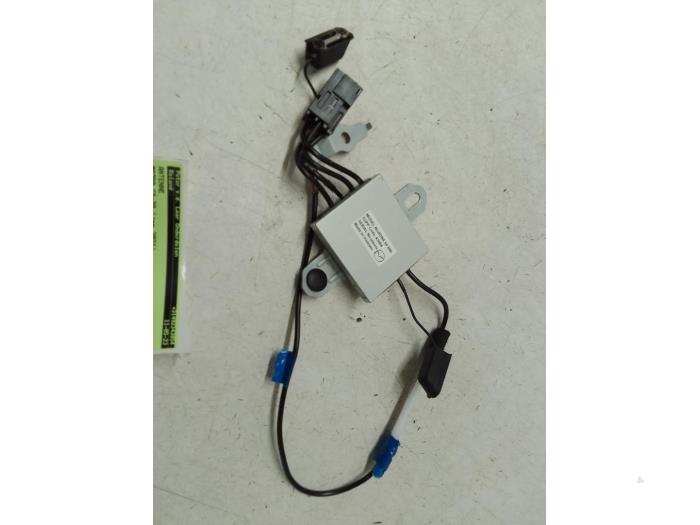 Używane Antena Mazda CX-30 (DM) 2.0 e-SkyActiv X 186 M Hybrid 16V Cena na żądanie oferowane przez Autodemontage van de Laar