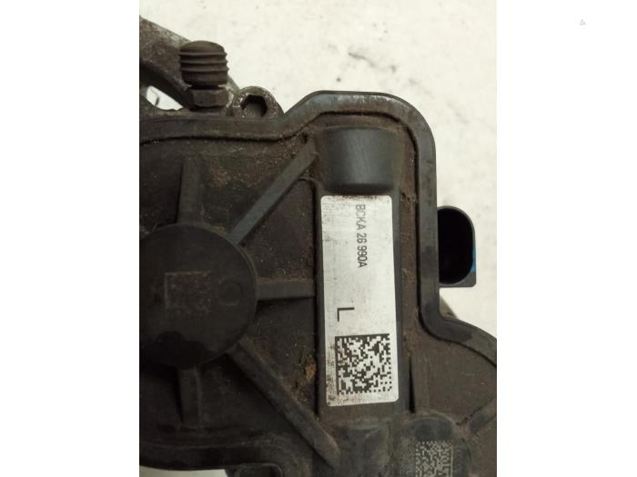 Rear brake calliper, left from a Mazda CX-30 (DM) 2.0 e-SkyActiv X 186 16V 2021