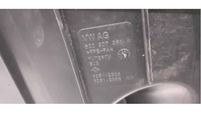 Boîte à fusibles d'un Volkswagen Golf VII (AUA) 1.4 TSI 16V 2013