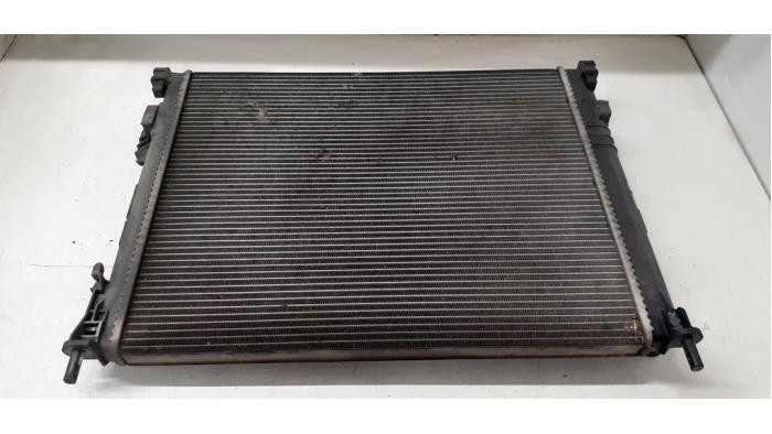 Gebrauchte Kühler Renault Trafic New (FL) 1.9 dCi 100 16V Preis € 25,00 Margenregelung angeboten von Autodemontage van de Laar