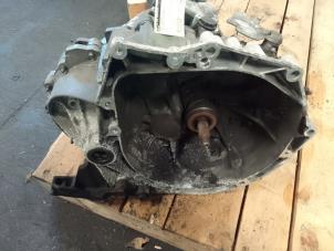 Used Gearbox Peugeot 5008 I (0A/0E) 1.6 HDiF 16V Price on request offered by Autodemontage van de Laar