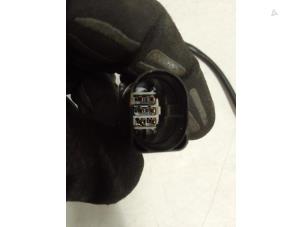 Lambda probe from a Volkswagen Polo V (6R) 1.4 TDI DPF BlueMotion technology 2015