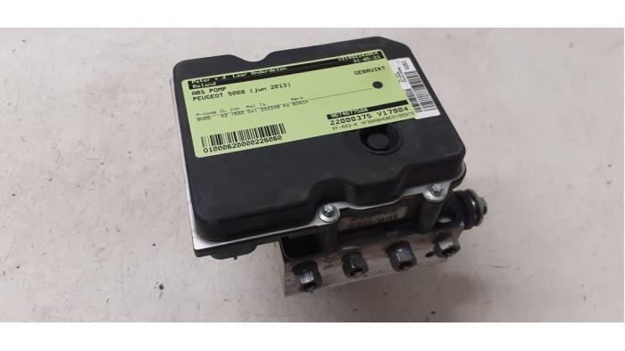 Usagé Bloc ABS Peugeot 5008 I (0A/0E) 1.6 HDiF 16V Prix € 150,00 Règlement à la marge proposé par Autodemontage van de Laar