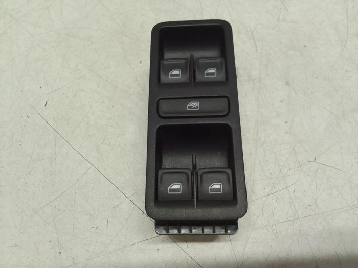 Usados Interruptor de ventanilla eléctrica Volkswagen Polo V (6R) 1.4 TDI DPF BlueMotion technology Precio € 30,00 Norma de margen ofrecido por Autodemontage van de Laar
