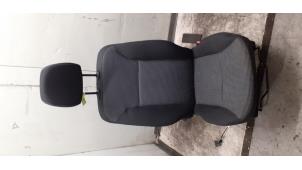 Used Seat, right Mercedes Citan (415.6) 1.5 109 CDI Price € 100,00 Margin scheme offered by Autodemontage van de Laar