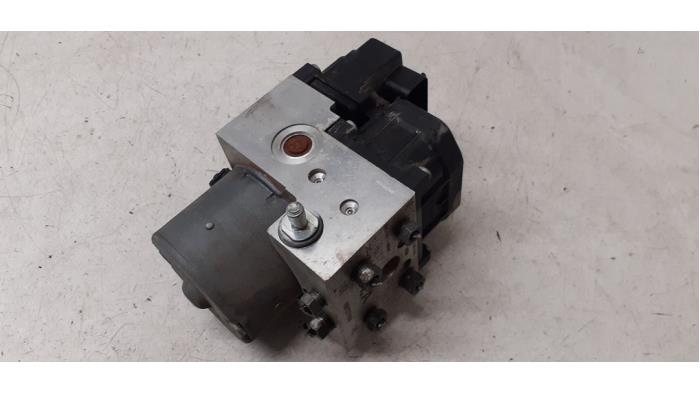 Abs Pump Opel Meriva V Z Xe Bosch