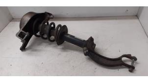 Used Front shock absorber rod, right Audi Q5 (8RB) 3.0 TDI V6 24V Quattro Price on request offered by Autodemontage van de Laar