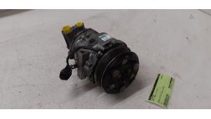 Klimapumpe van een Opel Combo 1.3 CDTI 16V ecoFlex 2012