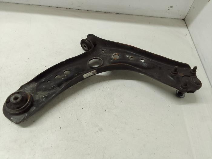 Front wishbone, left from a Volkswagen Golf VII (AUA) 2.0 R 4Motion 16V 2018