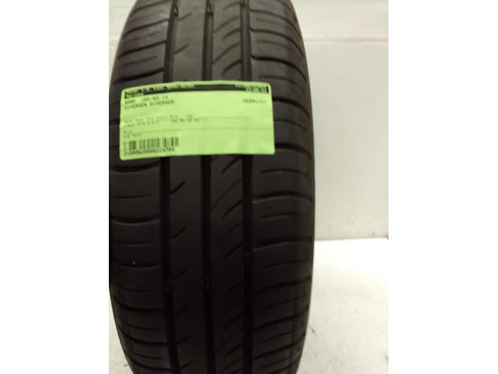 Tyre with tyre size 165/60/14 - KUMHO