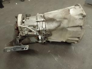 Getriebe van een Mercedes-Benz Vito (639.6) 2.2 111 CDI 16V 2004