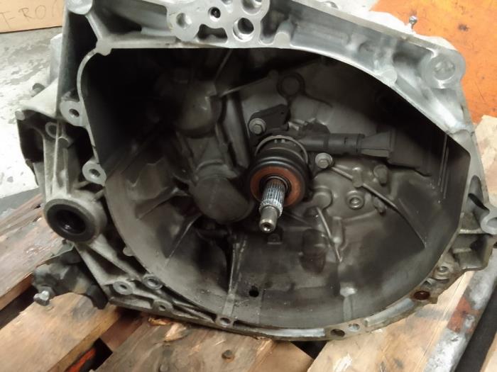 Gebrauchte Getriebe Opel Crossland (X) 1.2 Turbo 12V Euro 6 Preis € 700,00 Margenregelung angeboten von Autodemontage van de Laar