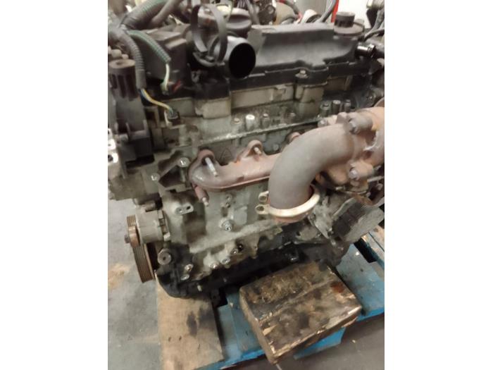 Engine from a Citroën Nemo (AA) 1.4 HDi 70 2008