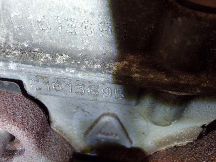 Engine from a Citroën Nemo (AA) 1.4 HDi 70 2008