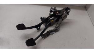 Used Brake pedal Peugeot 108 1.0 12V VVT-i Price € 50,00 Margin scheme offered by Autodemontage van de Laar