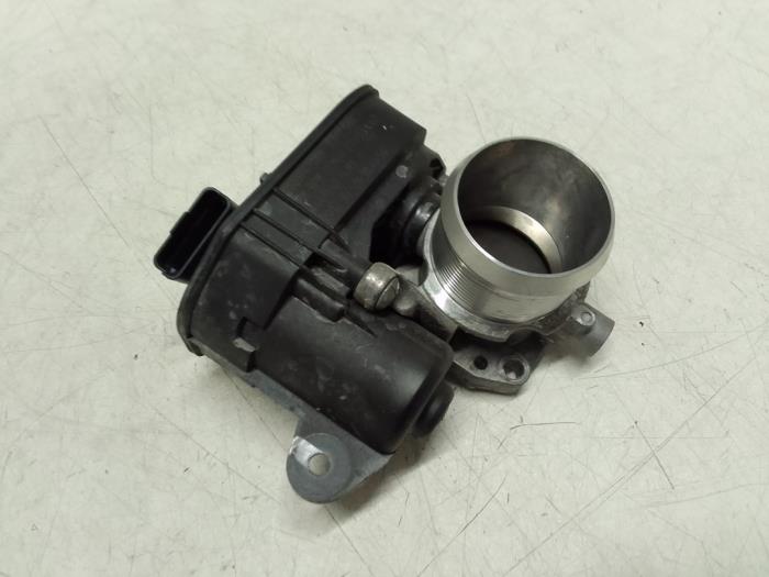 Gebrauchte Drosselklappengehäuse Opel Crossland (X) 1.2 Turbo 12V Euro 6 Preis € 75,00 Margenregelung angeboten von Autodemontage van de Laar