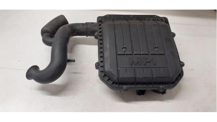 Begagnade Luftfilterhus Seat Mii 1.0 12V Pris € 50,00 Marginaltabell erbjuds av Autodemontage van de Laar