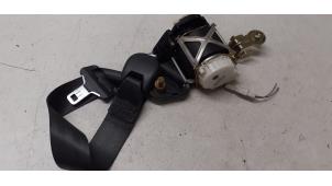Used Front seatbelt, right Renault Clio III (BR/CR) 1.4 16V Price on request offered by Autodemontage van de Laar