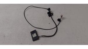 Used GPS antenna Mercedes Vito (447.6) 1.6 111 CDI 16V Price on request offered by Autodemontage van de Laar