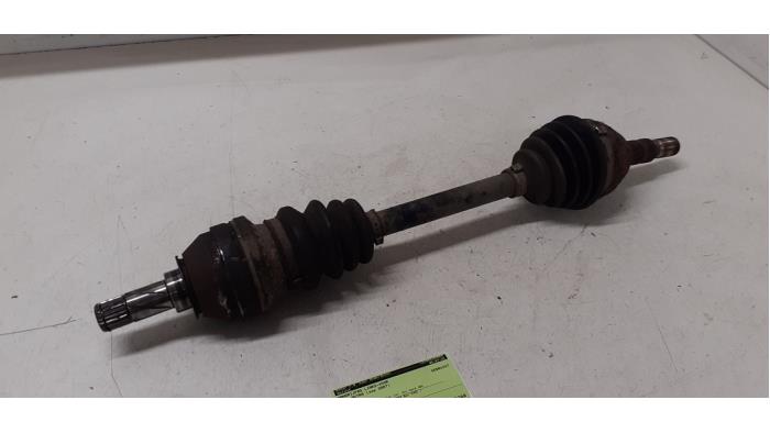 Gebrauchte Antriebswelle links vorne Opel Astra H SW (L35) 1.4 16V Twinport Preis auf Anfrage angeboten von Autodemontage van de Laar