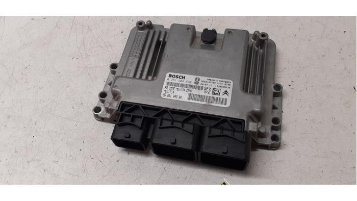 Used Engine management computer Citroen C4 Picasso (UD/UE/UF) 1.6 16V VTi 120 Price on request offered by Autodemontage van de Laar