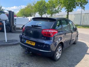 Used Front drive shaft, right Citroen C4 Picasso (UD/UE/UF) 1.6 16V VTi 120 Price on request offered by Autodemontage van de Laar