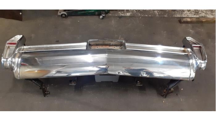 Stoßstange hinten Cadillac De Ville - Autodemontage van de Laar 