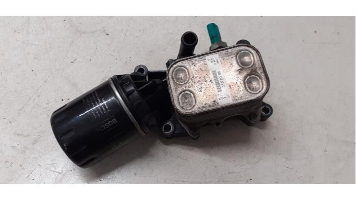 Begagnade Oljefilterhus Skoda Fabia III (NJ3) 1.4 TDI 12V 90 Pris € 75,00 Marginaltabell erbjuds av Autodemontage van de Laar