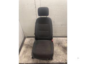 Used Seat, right Volkswagen Tiguan (5N1/2) 1.4 TSI 16V Price € 150,00 Margin scheme offered by Autodemontage van de Laar