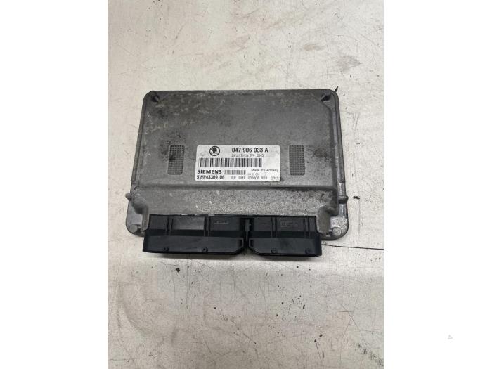 Used Engine management computer Skoda Fabia (6Y2) 1.4i Price € 75,00 Margin scheme offered by Autodemontage van de Laar