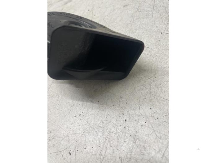 Horn from a Ford Ka II 1.2 2013