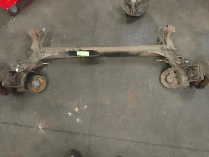 Gebrauchte Hinterachse Vorderradantrieb Kia Venga 1.4 CVVT 16V Preis € 200,00 Margenregelung angeboten von Autodemontage van de Laar