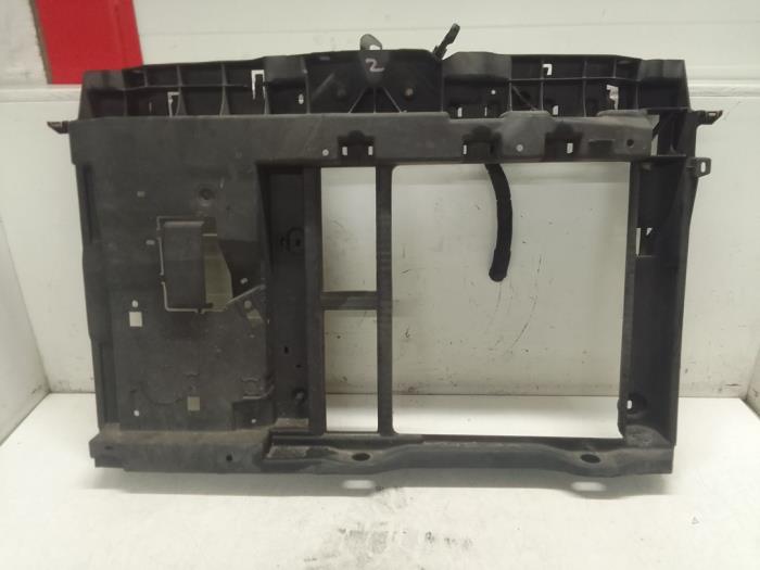 Begagnade Front Peugeot 207/207+ (WA/WC/WM) 1.6 16V Pris € 75,00 Marginaltabell erbjuds av Autodemontage van de Laar