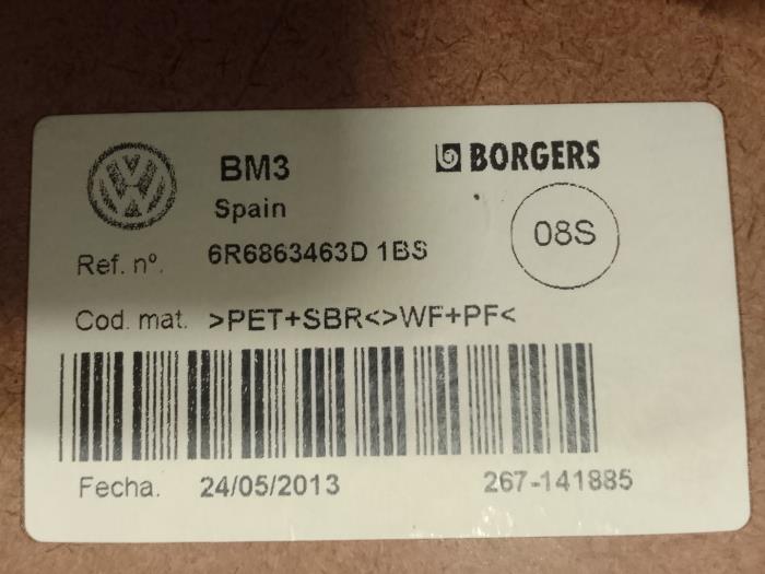 Alfombrilla de maletero de un Volkswagen Polo V (6R) 1.4 TSI 16V BlueGT 2013