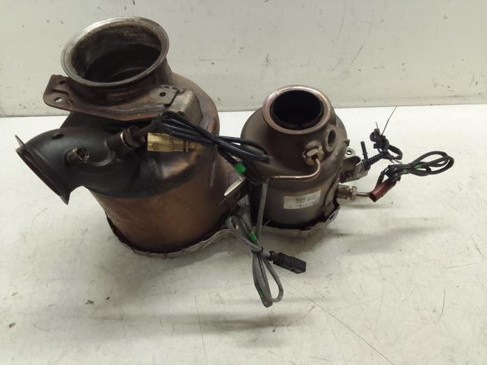 Used Particulate filter Volkswagen Touran (5T1) 2.0 TDI 150 Price € 450,00 Margin scheme offered by Autodemontage van de Laar
