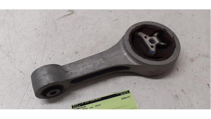 Used Engine mount Skoda Fabia III (NJ3) 1.0 TSI 12V Price € 25,00 Margin scheme offered by Autodemontage van de Laar