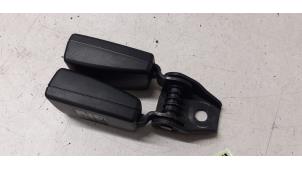 Used Rear seatbelt buckle, centre Audi A3 Cabriolet (8P7) 1.2 TFSI Price on request offered by Autodemontage van de Laar
