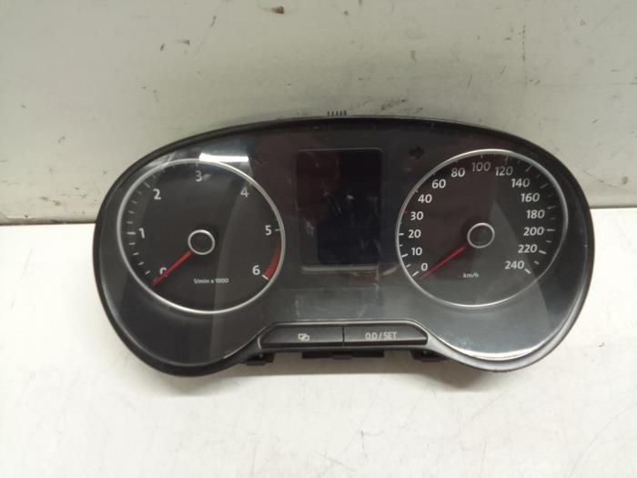 Odometer KM from a Volkswagen Polo V (6R) 1.2 TDI 12V BlueMotion 2012