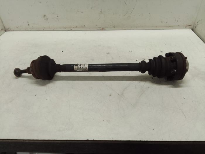 Gebrauchte Antriebswelle rechts hinten Audi A4 Avant Quattro (B7) 2.0 TFSI 20V Preis € 75,00 Margenregelung angeboten von Autodemontage van de Laar