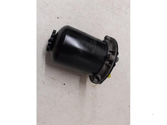 Gebrauchte Kraftstofffilter Renault Trafic (1FL/2FL/3FL/4FL) 1.6 dCi 125 Twin Turbo Preis € 60,50 Mit Mehrwertsteuer angeboten von Autodemontage van de Laar