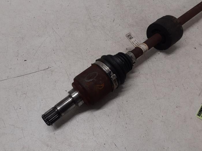 Front drive shaft, right from a Fiat Panda (312) 1.2 69 2016