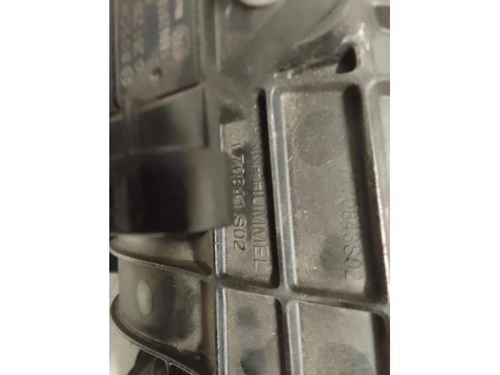 Intake manifold from a Suzuki Vitara (LY/MY) 1.4 S Turbo 16V 2018