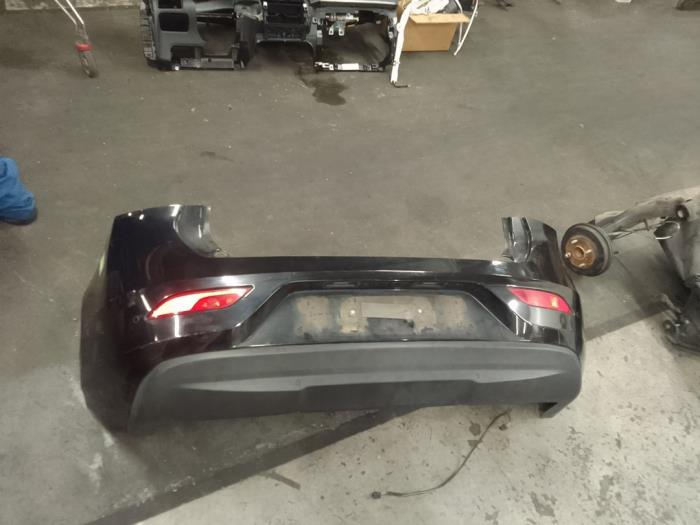 Volvo S40/V40 Rear bumpers stock | ProxyParts.com