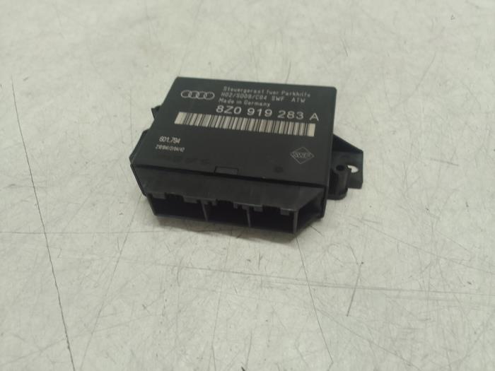 Begagnade PDC-modul Audi A4 Avant (B6) 2.0 FSI 16V Pris € 50,00 Marginaltabell erbjuds av Autodemontage van de Laar