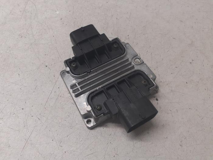 Used Automatic gearbox computer Opel Signum (F48) 2.2 DGI 16V Price € 40,00 Margin scheme offered by Autodemontage van de Laar