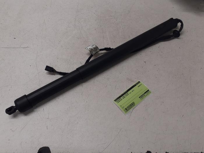 Rear gas strut, left from a Land Rover Range Rover Evoque II (LZC/LZS/LZH) 2.0 P250 16V AWD 2021