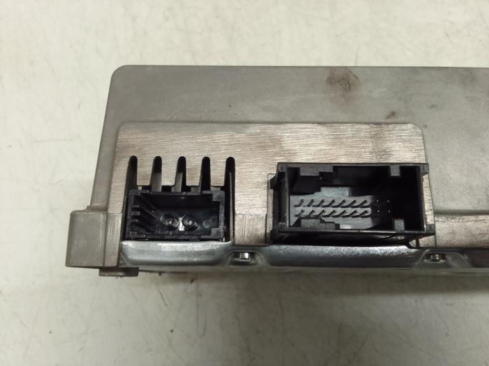Amplificateur Audio Audi Bang & Olufsen - Réf. 8T0035223T/8T0035223F - Occasion Fonctionnel